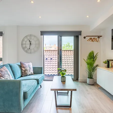 Apartment Bootham Row 8 *
