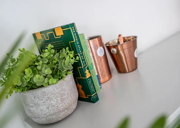 Bootham Row 8 * York