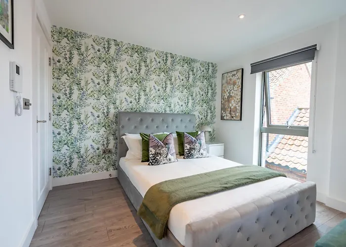 Bootham Row 8 * York